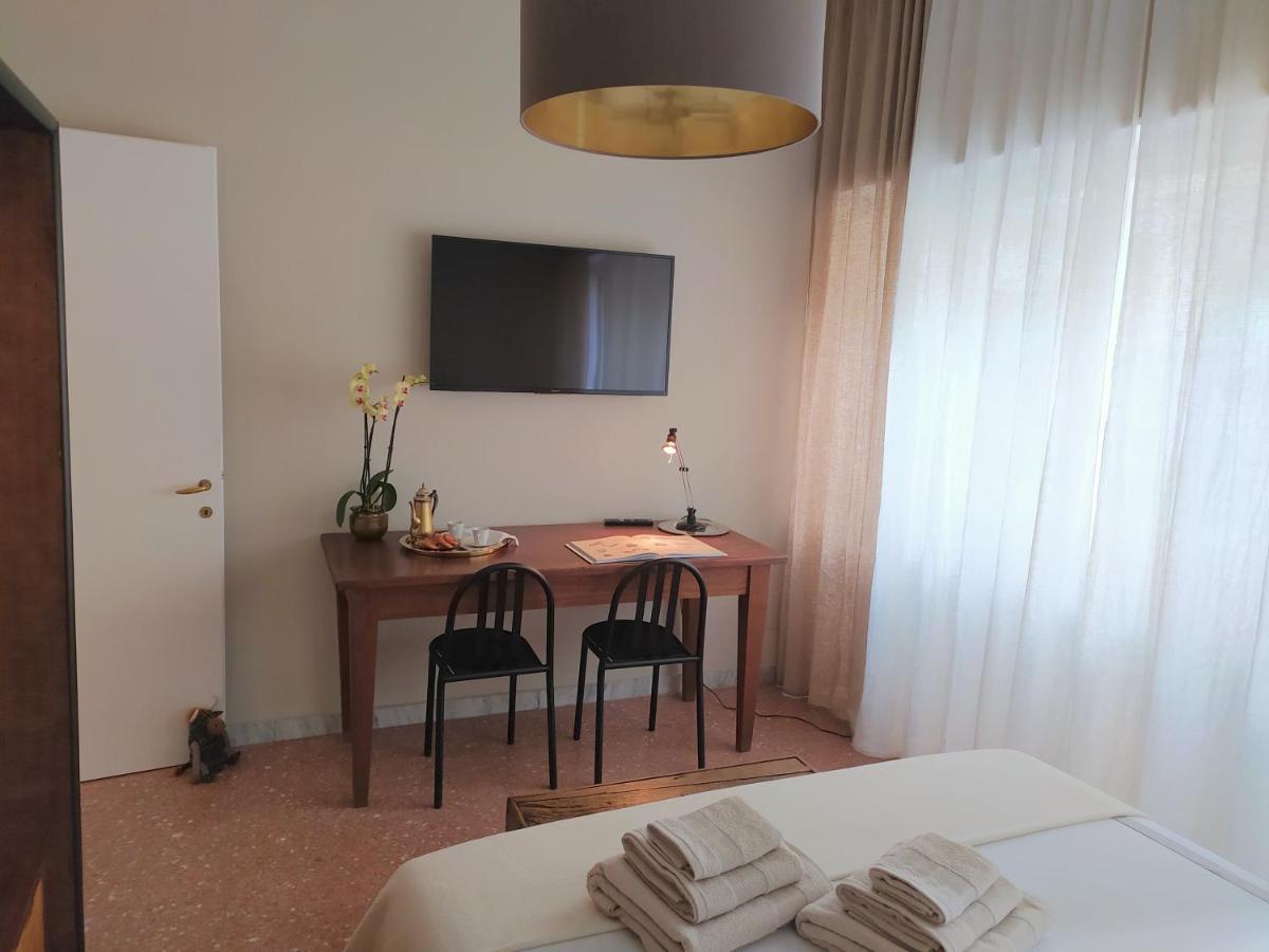Dimora San Pietro Roma Apartment Exterior photo